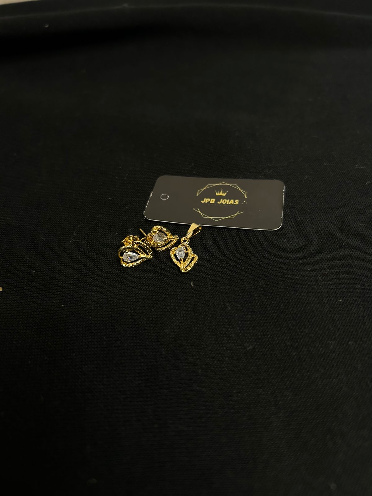 CONJUNTO BRINCO + PINGENTE BORBOLETA
