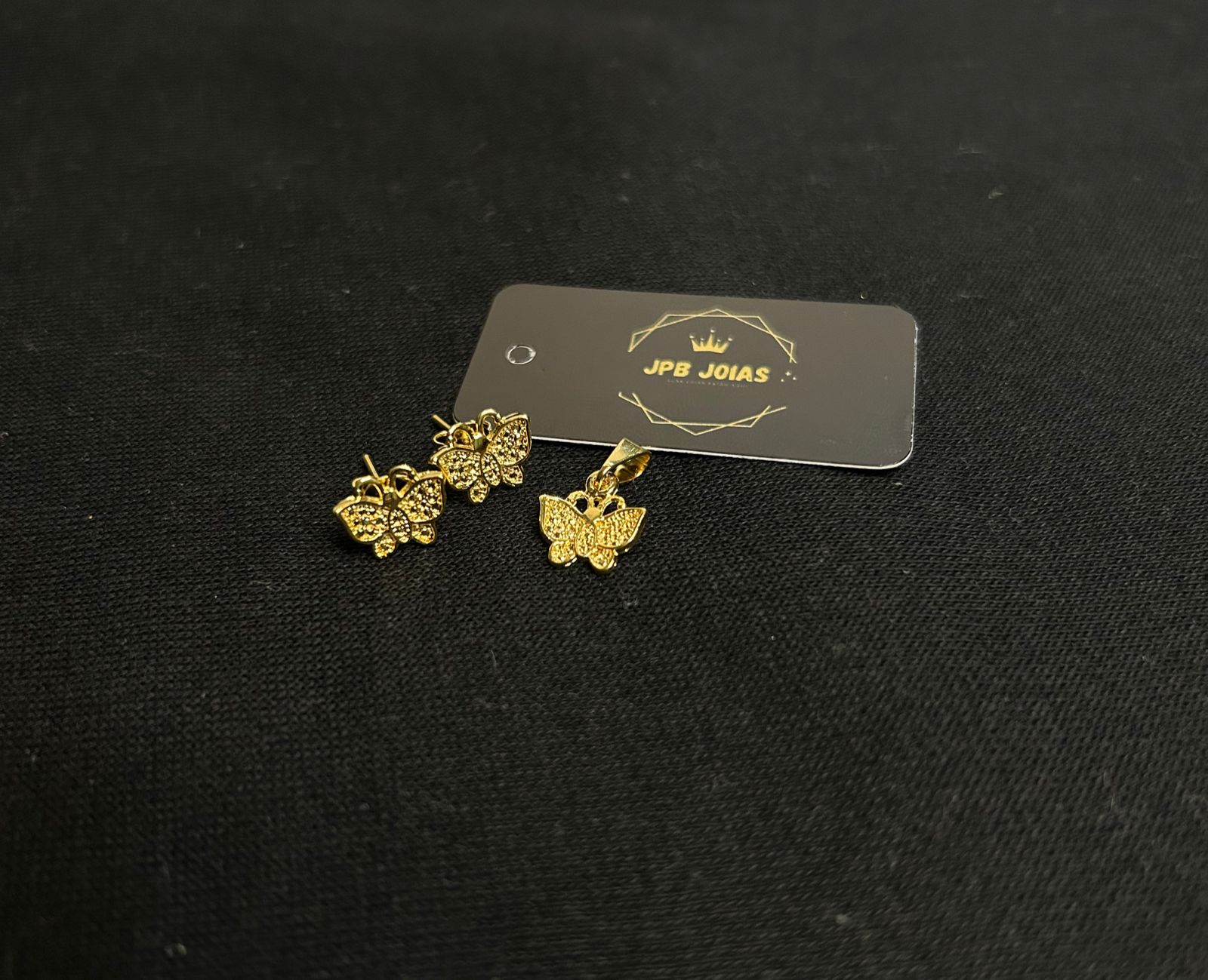CONJUNTO BRINCO + PINGENTE PEDRA E FLOR